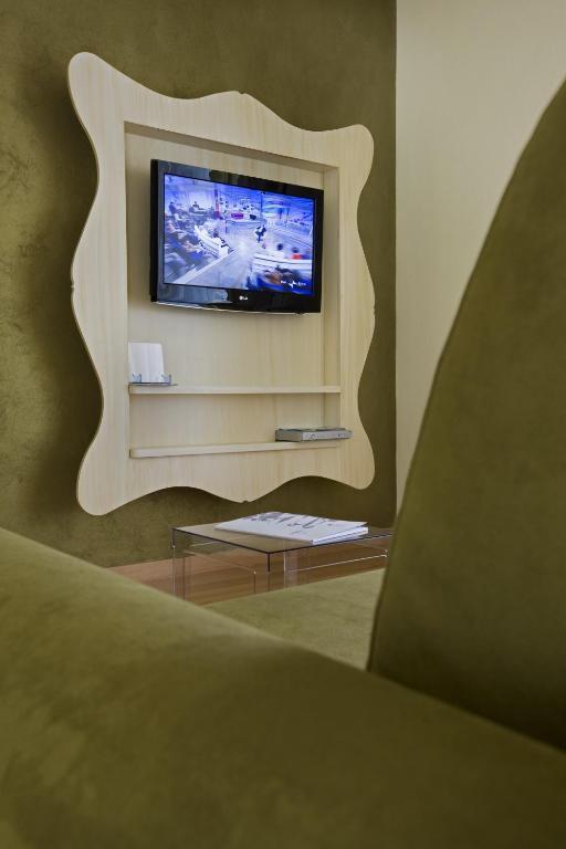Il Castello Di Lovere Hotel Bagian luar foto