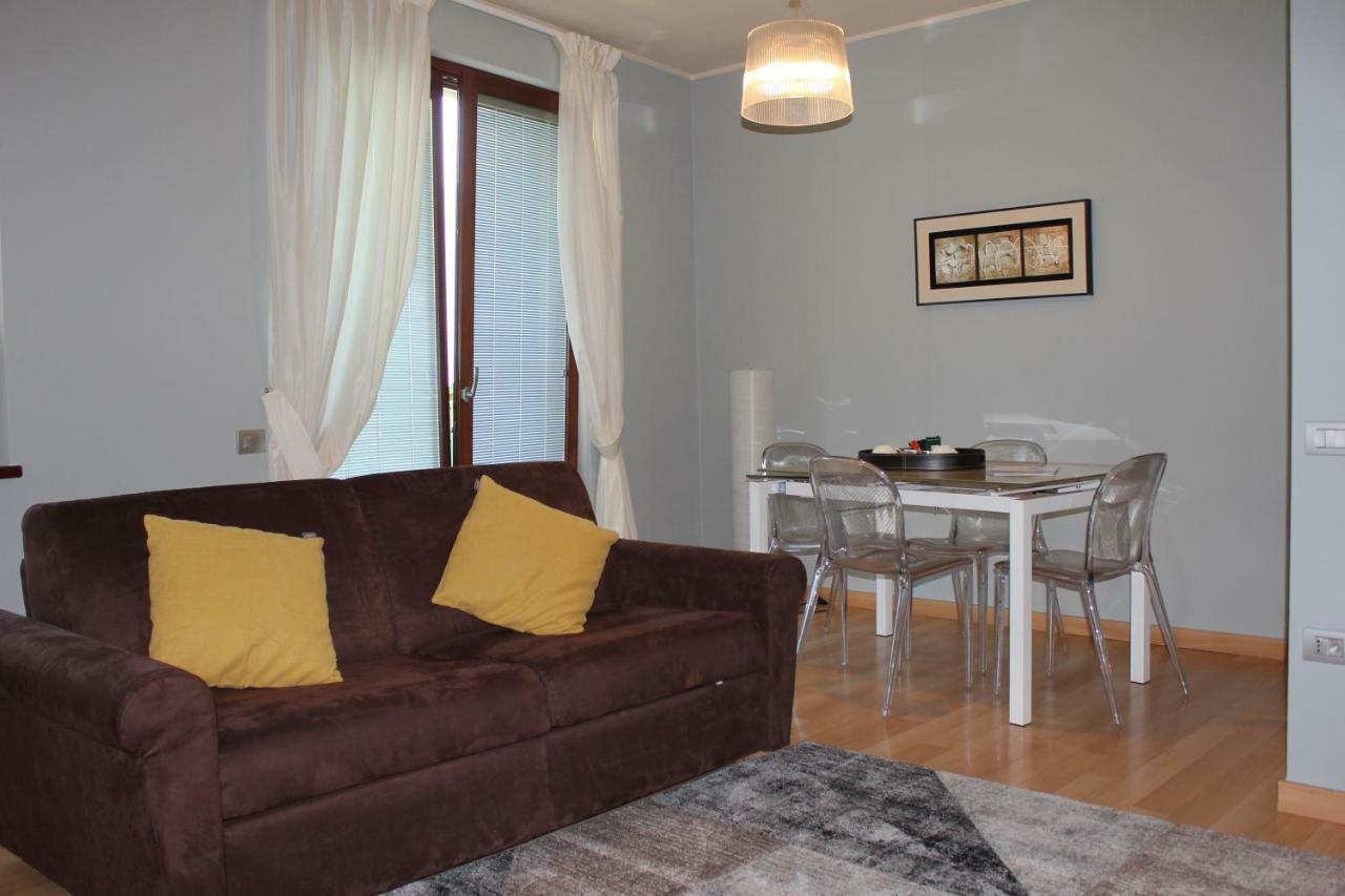 Il Castello Di Lovere Hotel Bagian luar foto